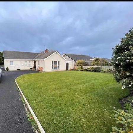 Home From Home! Portrush Exterior photo